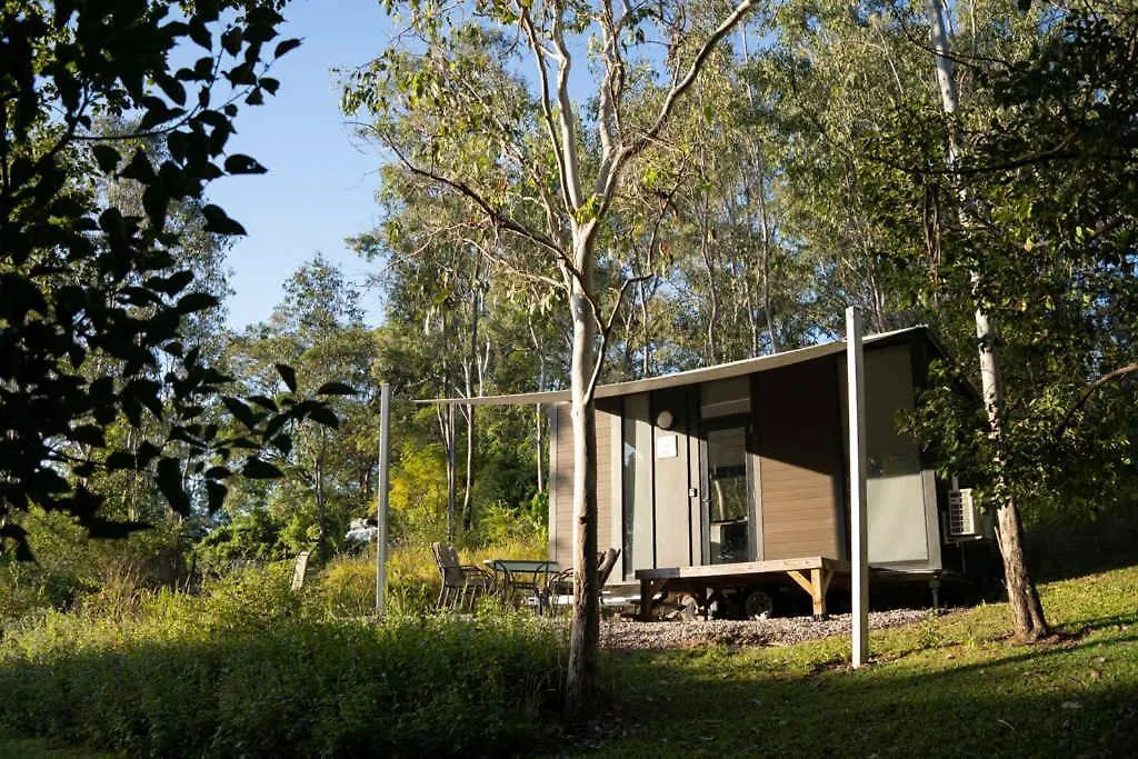Вилла Hill Creek Tiny House 2 By Tiny Away Perwillowen