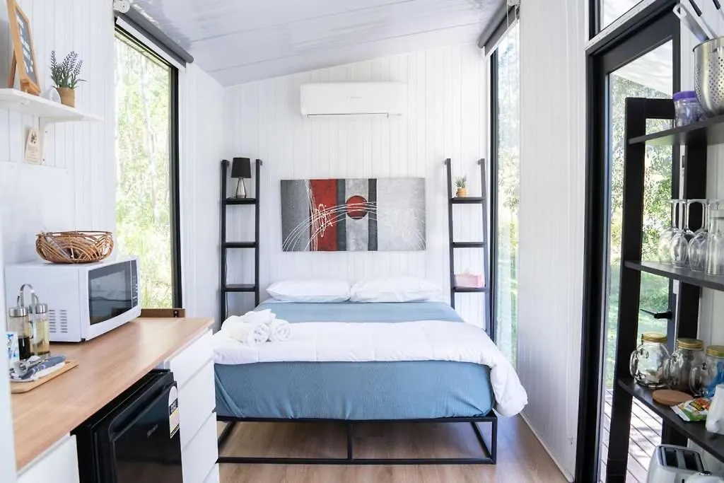 Дом отдыха Вилла Hill Creek Tiny House 2 By Tiny Away Perwillowen